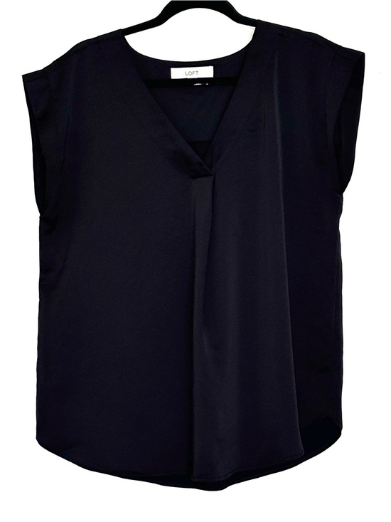 LOFT Tops - LOFT Pleated V-Neck Mixed Media Top Black Size Large
